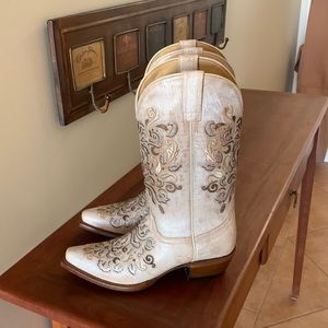 Shyanne Women’s Natalie Western Boots